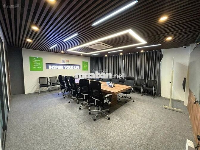 SIÊU PHẨM LÊN KỆ-TOÀ NHÀ NGANG 8M SIÊU HIẾM TRUNG TÂM Q10