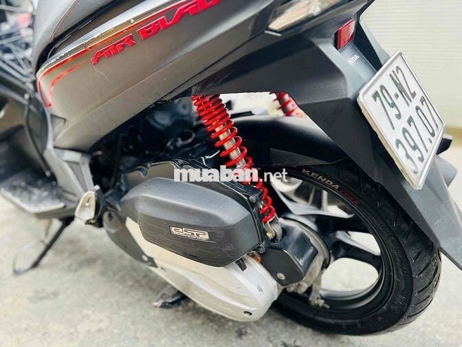 Xe tay ga AB 125 2018 đen đỏ 95%