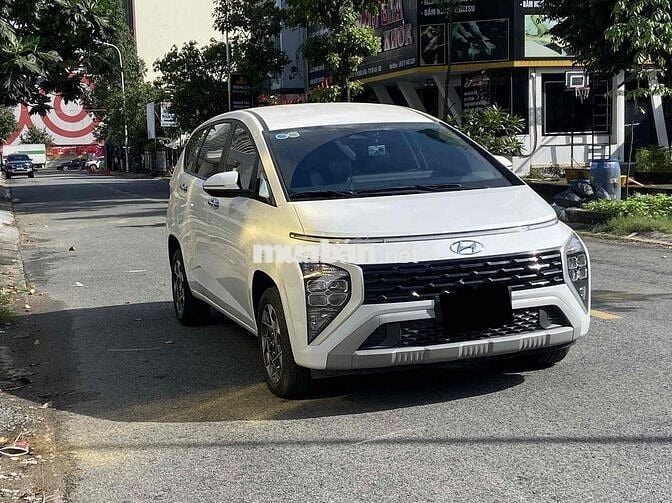 Hyundai Stargazer 2022 1.5 Cao cấp - 12000 km