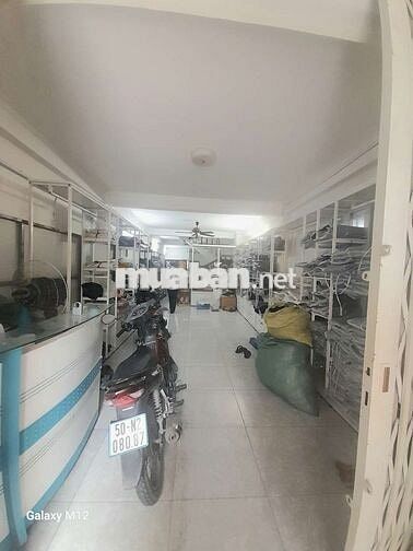 Chính chủ cho thuê nhà nguyên căn hẻm ô tô đường Hòa Bình, DT SD 216m2