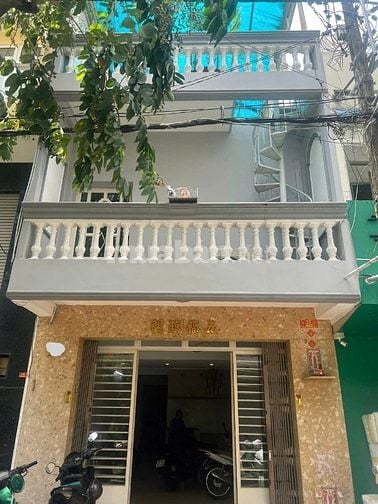 Bán Nhà Mặt Tiền Khu Cư Xá Bình Thới P.8, Quận 11 , 3PN, 2WC