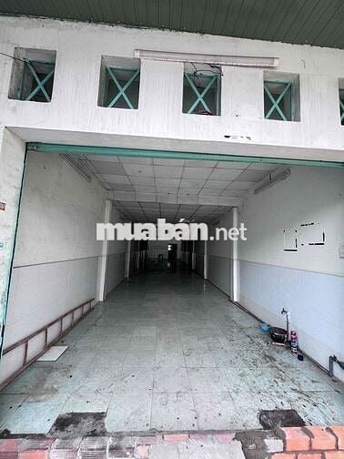 Cho thê nhà mặt tiền đường Lê Văn Lương