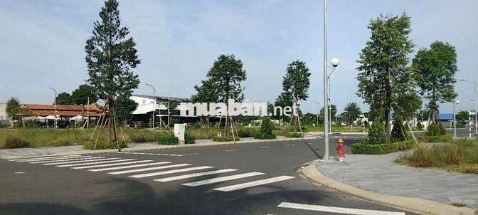 Cần tiền trả nợ nên bán gấp đất KDC chợ ĐỨC HOÀ - 1t350 quay đầu