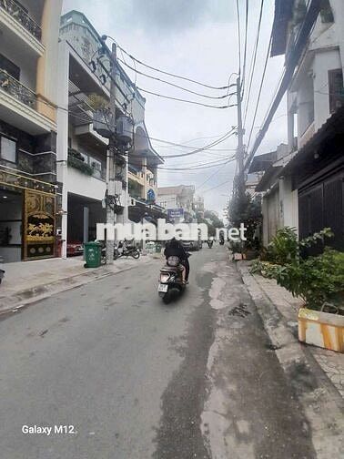 Nhà cho thuê Hoà Bình (3PN 4WC) hẻm 6m, nhà có sẵn nội thất vô ở ngay