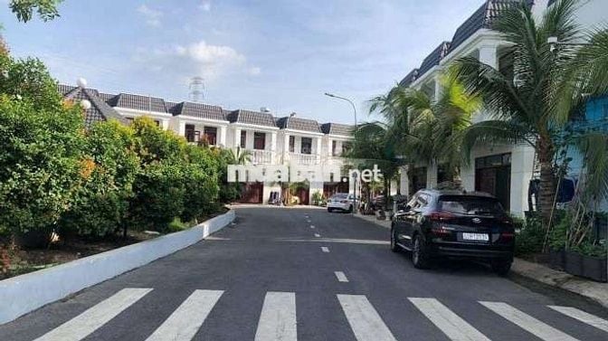 Cho thuê nhà khu dân cư Đức Huy dĩ an