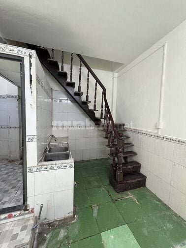 Cho thuê nhà mặt tiền Lê Văn Lương