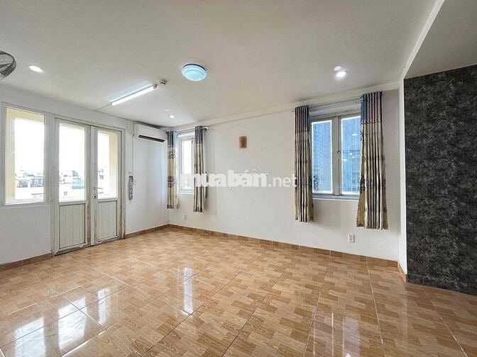 VĂN PHÒNG SÁT CITY LAND-85M2 CÓ BÃI XE Ô TÔ