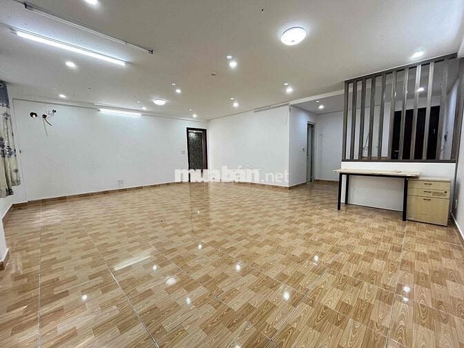 VĂN PHÒNG SÁT CITY LAND-85M2 CÓ BÃI XE Ô TÔ