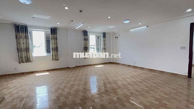 VĂN PHÒNG SÁT CITY LAND-85M2 CÓ BÃI XE Ô TÔ