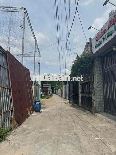 Bán lô đất 734m gàn chợ dĩ an 1 giá rẻ