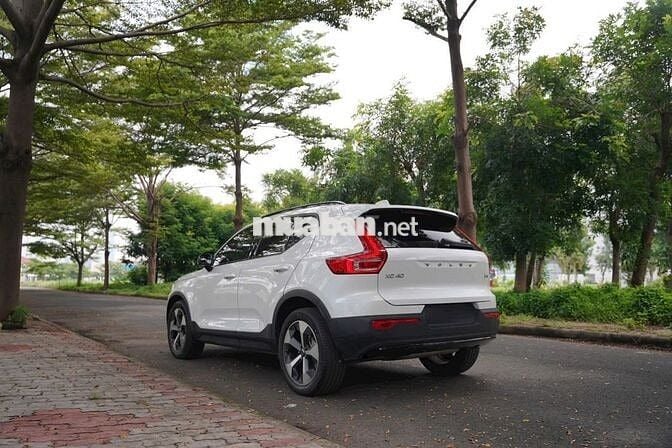 🔺VVOLVO XC40 ULTIMATE B5 AWD MODEL 2024 BH HÃNG