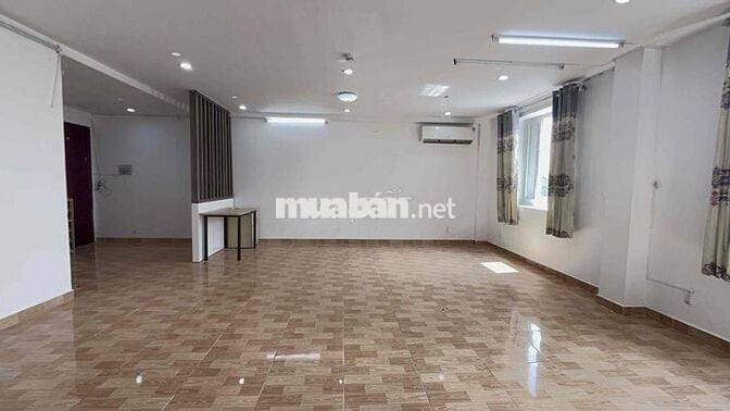 VĂN PHÒNG SÁT CITY LAND-85M2 CÓ BÃI XE Ô TÔ