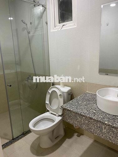 Bán căn hộ Diamond Riverside Q6, 72m2 2PN, view đẹp nhà sạch sẽ