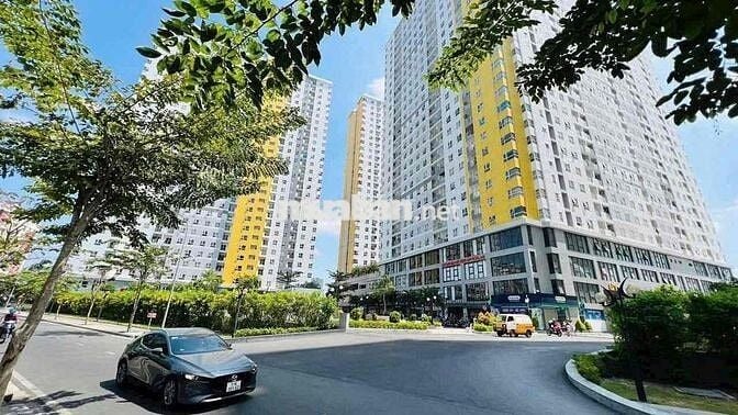 Bán căn hộ Diamond Riverside Q6, 72m2 2PN, view đẹp nhà sạch sẽ