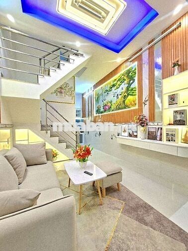 ✨️✨️ Bán nhà đẹp 3tầng có sổ hồng ✨️✨️