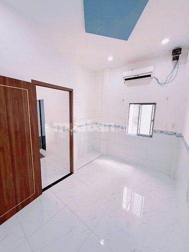 CẦN BÁN GẤP NHÀ 2MT GIÁ 1 TỶ 680 - SỔ HỒNG RIÊNG 