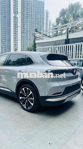 VinFast VF8 2025 Plus