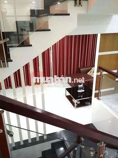 cho thuê biệt thự giáp Phan Xích Long - hẻm xe hơi ngang 8M - Giá mềm