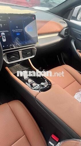 VinFast VF8 2025 Plus