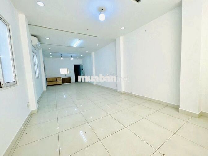 Giá rẻ 3x Triệu - Nhà 666 Ba Tháng Hai, Quận 10 - Hầm 6Tầng THANG MÁY