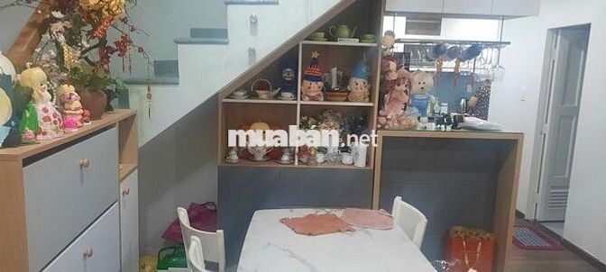 Cần bán căn hộ Penhouse Mỹ Thuận, 3PN, nhà đẹp, giao nhà ngay