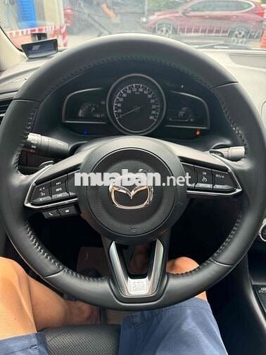 Mazda 3 2018 1.5 AT Sedan - 74000 km