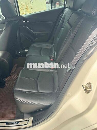 Mazda 3 2018 1.5 AT Sedan - 74000 km