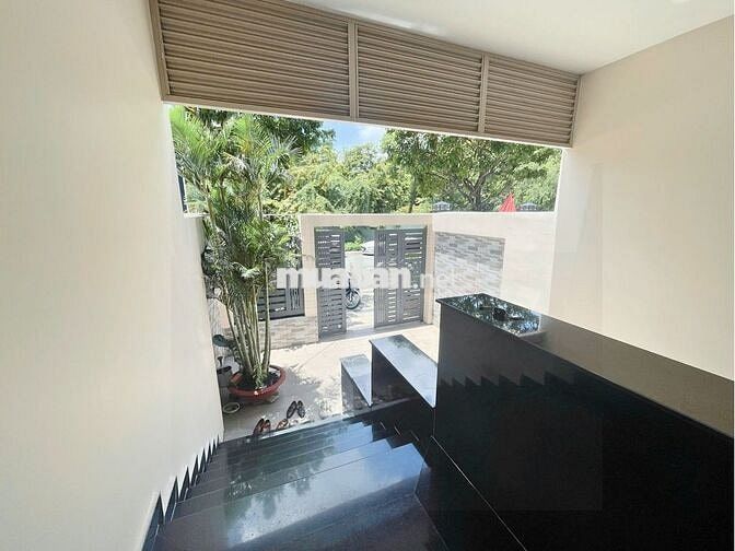 Nguyên Căn 5x22m – Phù Hợp Văn Phòng & Showroom – Vạn Phúc City