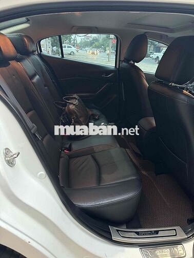 Mazda 3 2018 1.5 AT Sedan - 74000 km