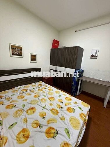 Cho thuê Toky Tower. 2pn 2wc. Nhà có ban công