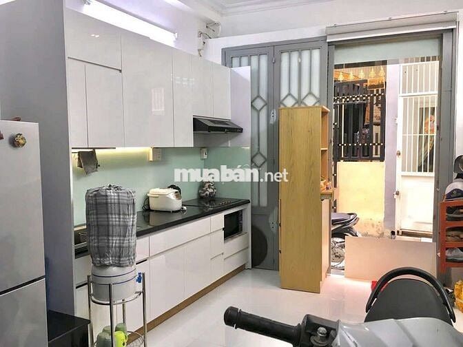 Bán nhà 2 mặt hẻm full nội thất Vĩnh Viễn P4 Q10