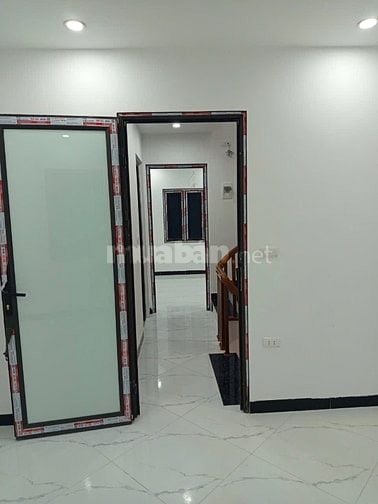 Bán nhà đẹp 4 tầng Trung tâm Đại Áng, Ngọc Hồi. 