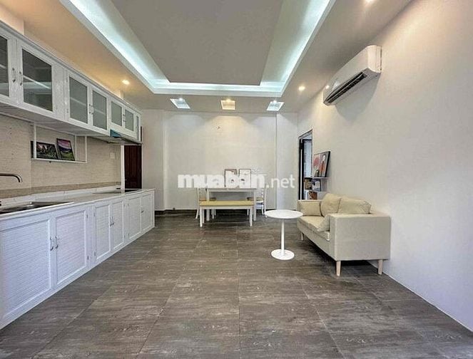 Chính Chủ Cho Thuê Căn Hộ 2 Phòng Ngủ .... Ngay Ngã Tư Phú Nhuận 🔥🔥🔥