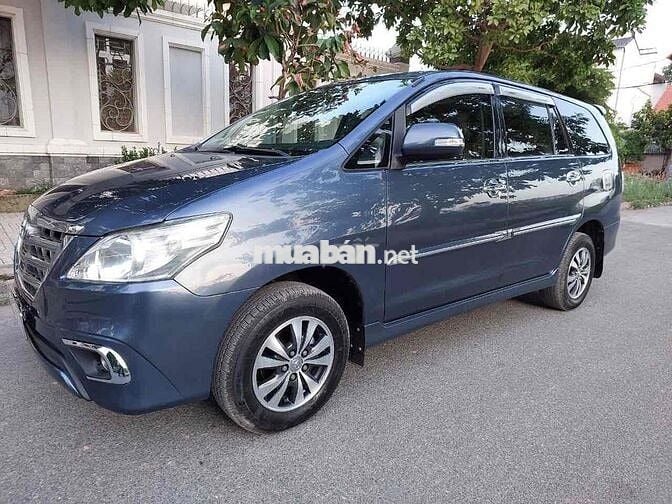 Toyota Innova 2016 2.0E - 119000 km