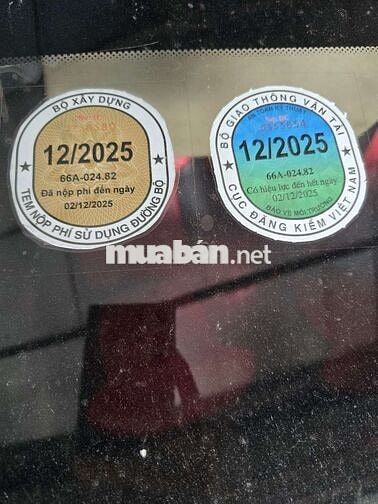 Ô tô Daewoo Matiz số sàn màu đỏ