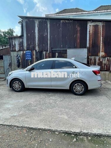 Cẩn bán Kia Soluto 2020 1.4 AT Delux