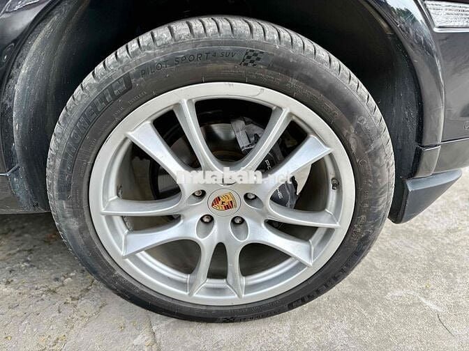 Porsche Cayenne 2008 3.6 V6 - 200000 km