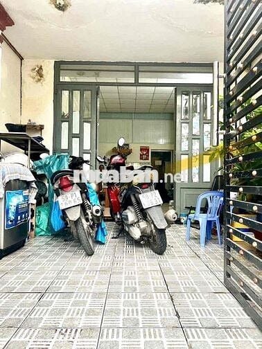 BÁN ĐẤT TẶNG NHÀ - MT ĐƯỜNG THÔNG