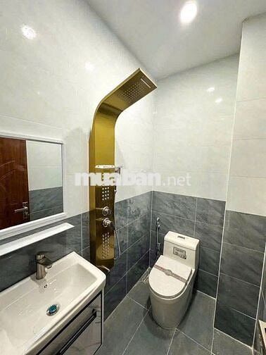 BÁN CĂN NHÀ 92m2 1 trệt 2 lầu GẦN MẶT TIỀN ĐƯỜNG ĐẠI LỘ BÌNH DƯƠNG