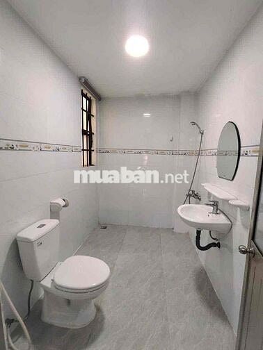 Cho thuê phòng Nhà nguyên căn mặt đất