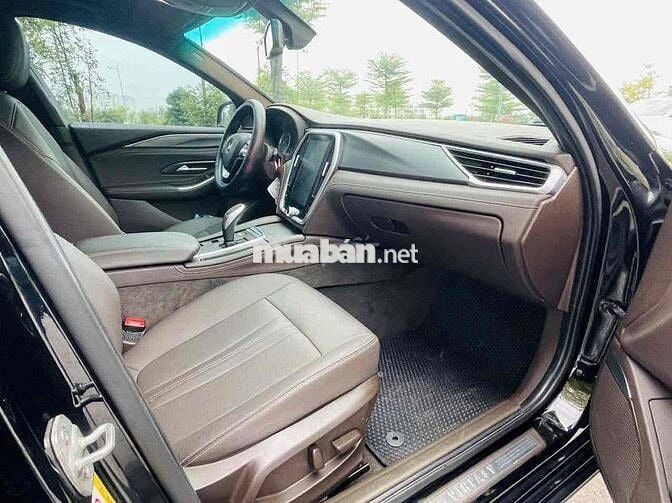 Vinfast Lux A2.0 2022 Plus 4 vạn km!