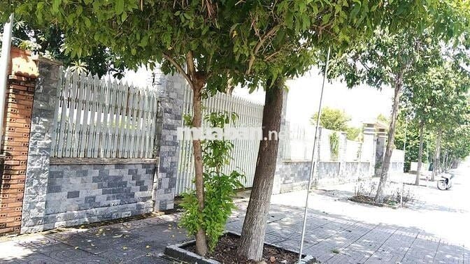 HÀNG VIP GIÁ NGỘP MẶT TIỀN ĐƯỜNG TỈNH LỘ 44A 828MV CÓ 210 THỔ Cư