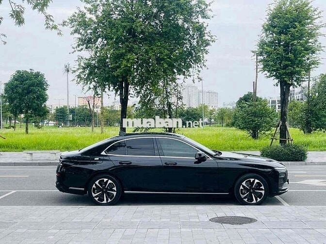 Vinfast Lux A2.0 2022 Plus 4 vạn km!