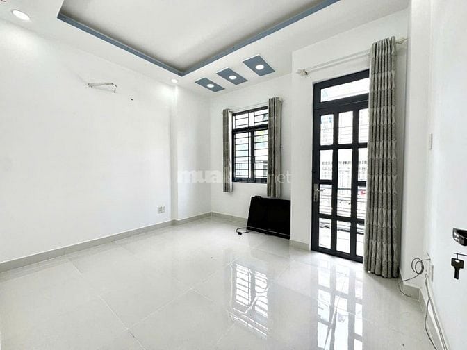 NHÀ MỚI Ở NGAY (4x15m) VUÔNG VỨC, TẶNG FULL NỘI THẤT - SỔ HỒNG HOÀN CÔ