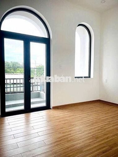 CẦN BÁN GẤP NHÀ PHỐ MẶT TIỀN GẦN KHU DL ĐẠI NAM GIÁ CHỈ 1,85T, DT 76m2