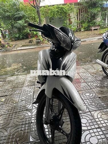 dư xe Jupiter Gravita