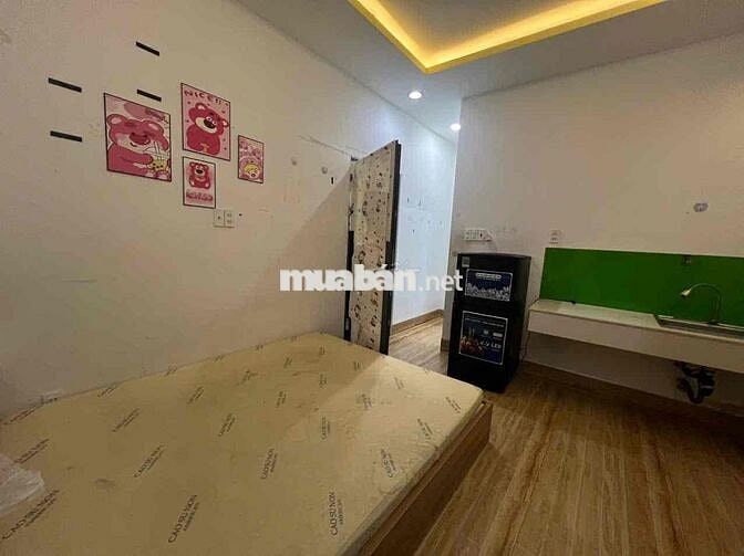 Phòng Trọ Cửa Sổ Trời Full Nội Thất Ngay Lý Chiêu Hoàng