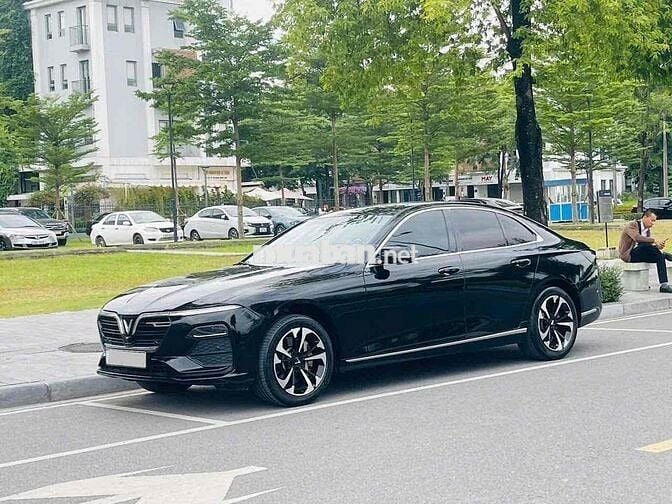 Vinfast Lux A2.0 2022 Plus 4 vạn km!