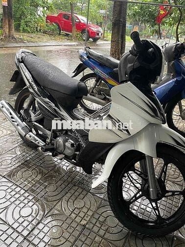 dư xe Jupiter Gravita