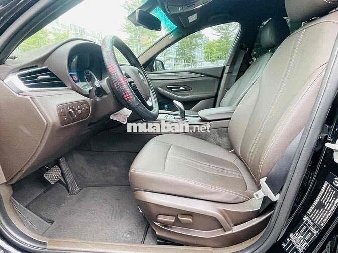 Vinfast Lux A2.0 2022 Plus 4 vạn km!